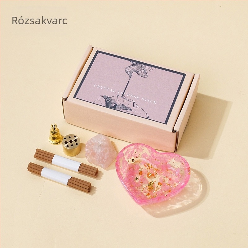 Lotusz virággal díszített füstölő tartó alap kristály kavicsos gyanta betéttel (Anyag: Kristály; Márka: Runyangshi; Kategória: Geometriai forma)