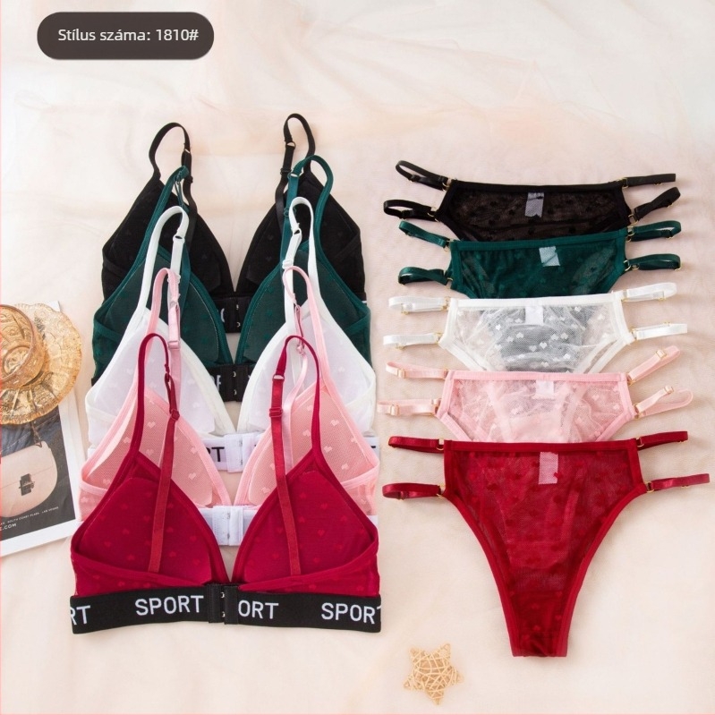 Csipkés, vezeték nélküli melltartó készlet háromszög kosarakkal, push-up és összegyűjtő hatás, szív alakú formájú alsónemű, pamut bélés