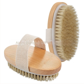BSH003 bambuszból készült állatszőr-eltávolító ecset, barna sörtékkel, 10–15 cm, lézerrel gravírozott logó
