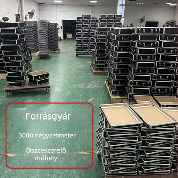 Alumíniumötvözetes kártyatároló és kiállító doboz focisták kártyáinak, hordozható szerszámosláda, 10 kártya kapacitás, 2,3 kg tömeg, teherbírás 50 kg