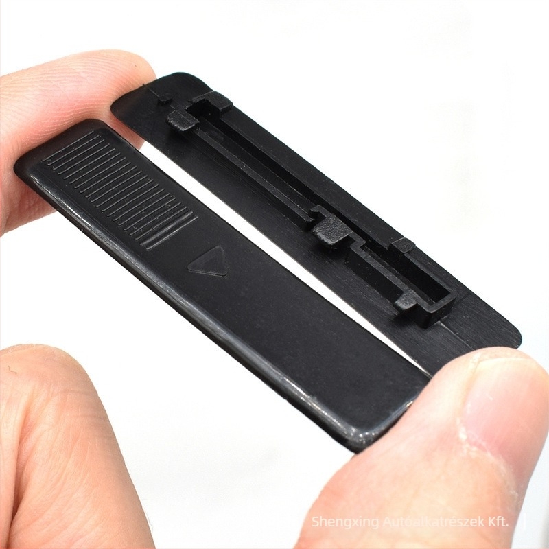 Tetődecoratív csík burkolat anti-csepegés védele Mazda 2/3/5/6, CX5/CX7/CX9 – SHENG XGJ6A-50-5A1
