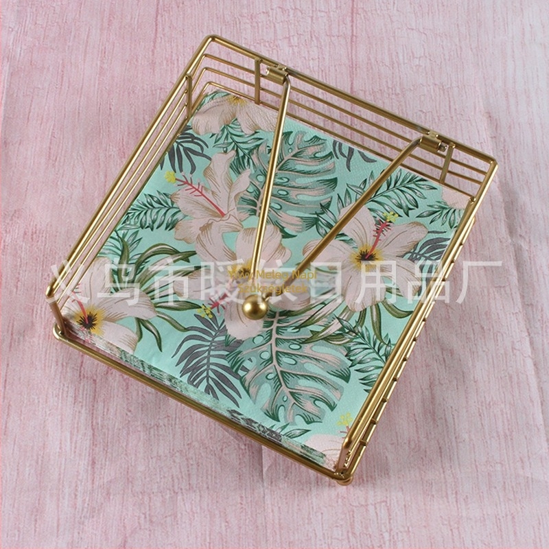 Szalvéta skandináv stílusú trópusi esőerdő mintával, 3 rétegű, virgin fa pulpa, 20 darab, 70 g, logó nyomtatása elérhető