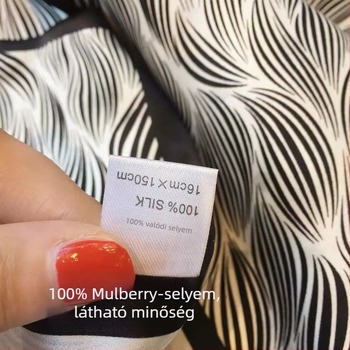 Szatén selyemsál melegítő és napvédő funkcióval, 100% selyem, tavaszra és őszre alkalmas