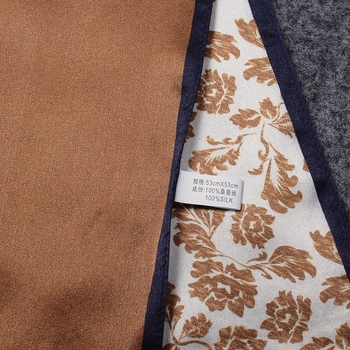 Selyem négyzetes sál – nyomtatott minta, satén szövet, 100% selyem, 2023 tavasz