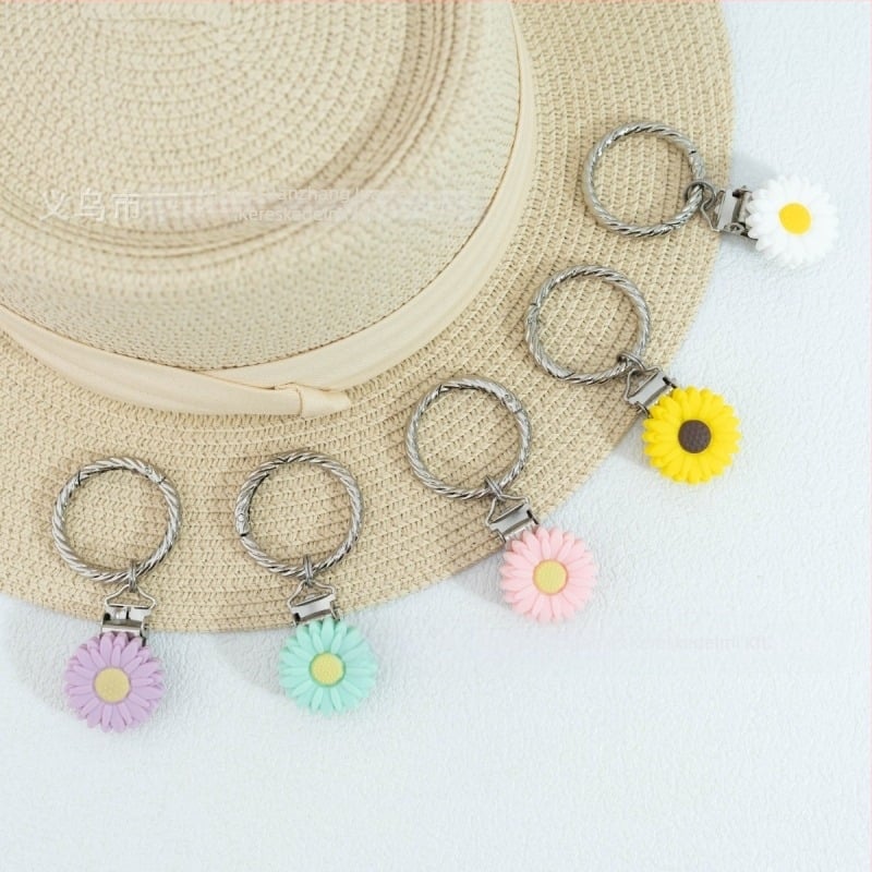 Fém poggyász- és napszemüveg-kiegészítők elektroplatázott krizantém mintával, eredeti Li ban zhang dizájn, 2024 ősz