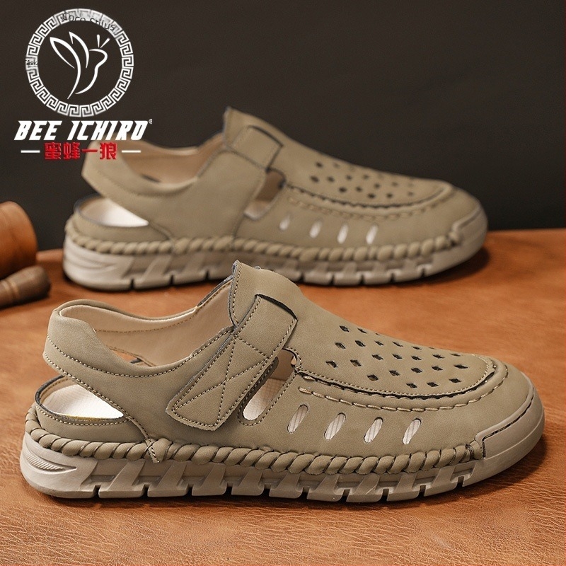 Férfi Slip-On szandál nyitott lábujjakkal, nubuk bőr felsőrész, gumi talp, lélegző, csúszásmentes