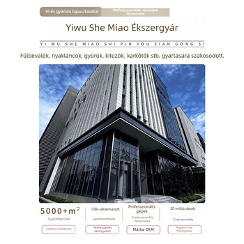 Rézből készült méh alakú kitűző, cirkóniával beépített, pastroális stílus, rovar alak, inlay technika