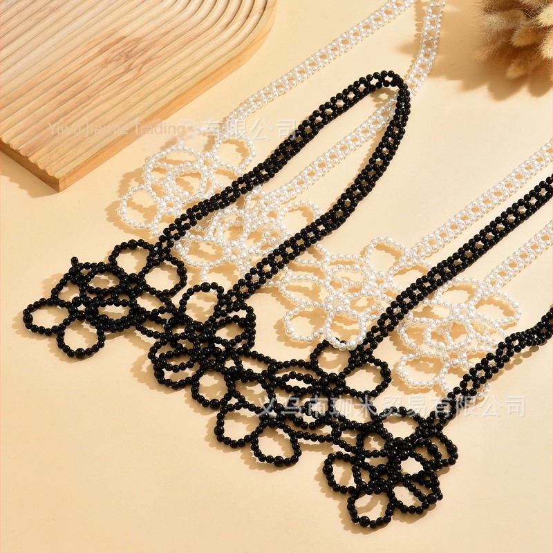 Kézzel szőtt vállpánt, derék kiegészítő és üreges virág alakú gyöngyök (2025 tavasz)