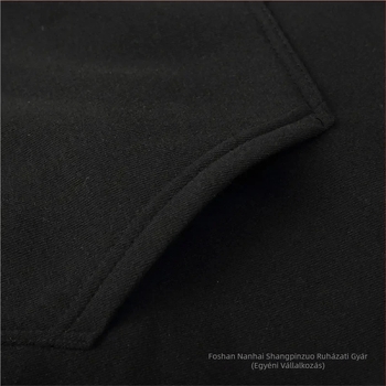 Kapucnis pulóver mintával, álló gallérral, téli szezonra, poliészter 81-90% (Álló gallér; Mintázat; Téli szezon; Poliészter 81-90%)