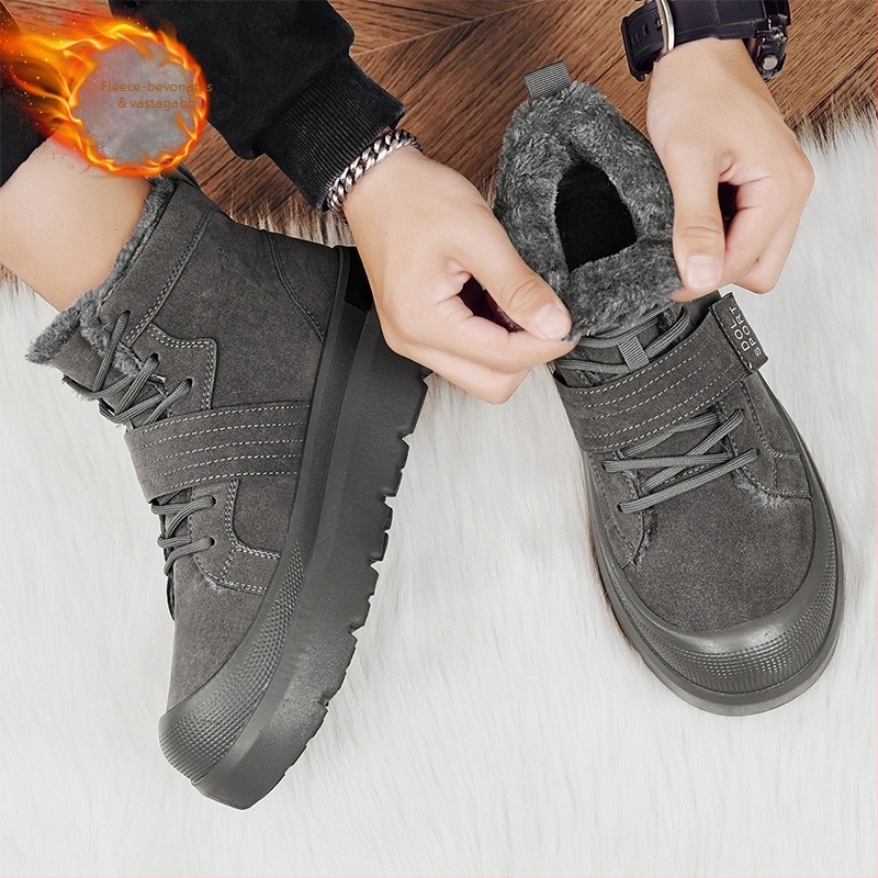 Férfi téli Martin csizmák fleece béléssel — PU felső rész, gumírozott talp, szár magassága 3–7 cm, EVA belső talp, Slip-On / Pull-On zárás