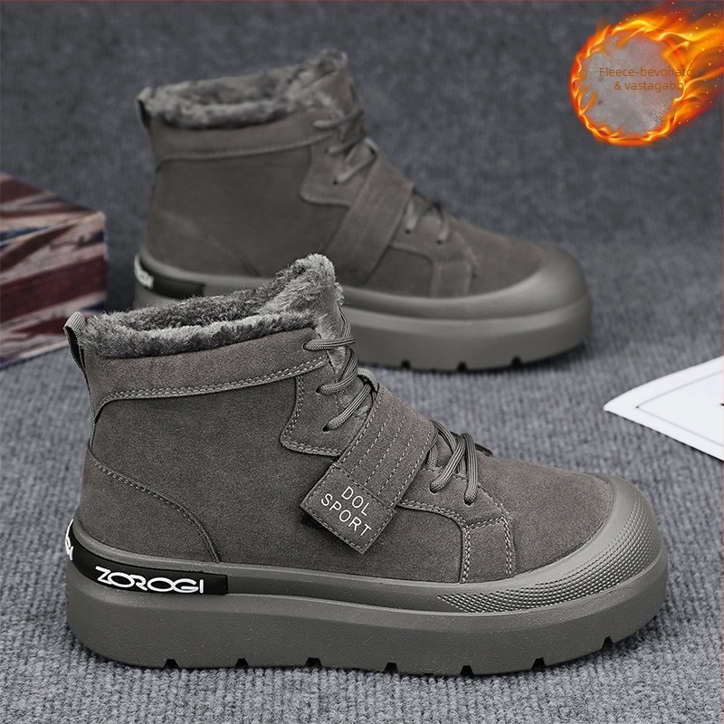 Férfi téli Martin csizmák fleece béléssel — PU felső rész, gumírozott talp, szár magassága 3–7 cm, EVA belső talp, Slip-On / Pull-On zárás