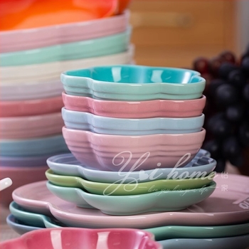 Porcelán tányér, nordic stílus, szabálytalan forma, mikrohullámú sütőben használható