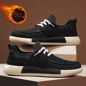 Férfi téli papucs belső bélésével, felső része szintetikus bőr, PVC talp, vastagított kivitel, sportos stílus