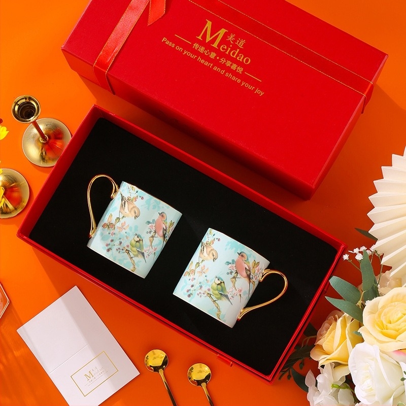 Csontporcelán bögrés készlet – modern minimalista stílus, ajándék születésnapokra és házavatóra, ideális pároknak