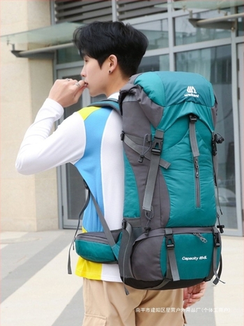 Nylon vízálló, multifunkcionális túrahátizsák kempingezéshez és utazásokhoz