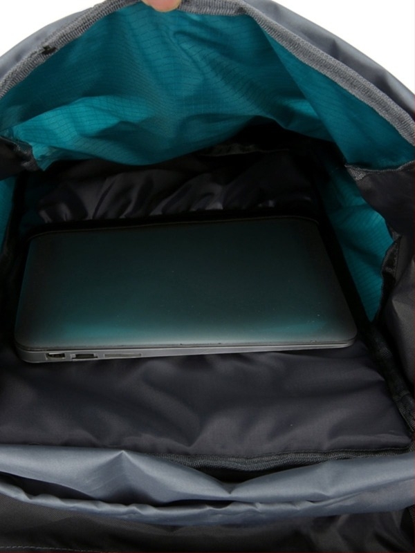 Nylon vízálló, multifunkcionális túrahátizsák kempingezéshez és utazásokhoz