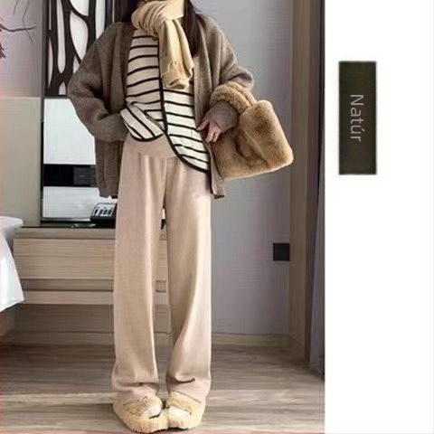 Fleece belsés kismama nadrág, vastag, széles szárú, őszi–téli, laza szabású, egyenes szárú