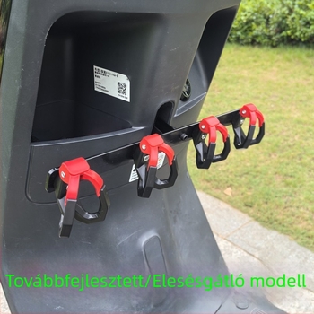 Általános szállítási szerelvény elektromos robogókhoz és motorkerékpárokhoz kampókkal és keresztvasakkal