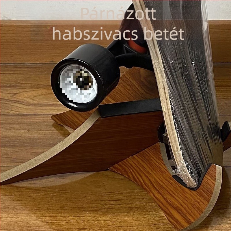 Kétoldalú dönthető skateboard- és longboard kiállító- és tároló állvány