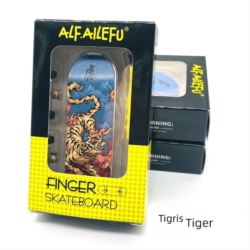 ALF Tizenkét Zodiákus – 32 mm-es fa fingerboard fiataloknak – kreatív játék ajándék