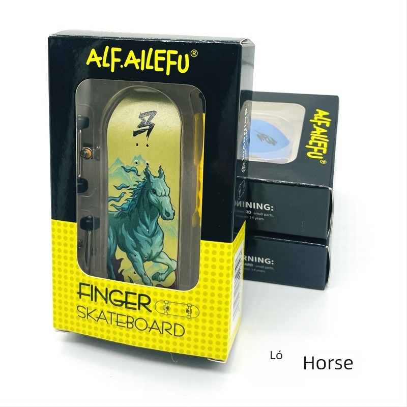 ALF Tizenkét Zodiákus – 32 mm-es fa fingerboard fiataloknak – kreatív játék ajándék