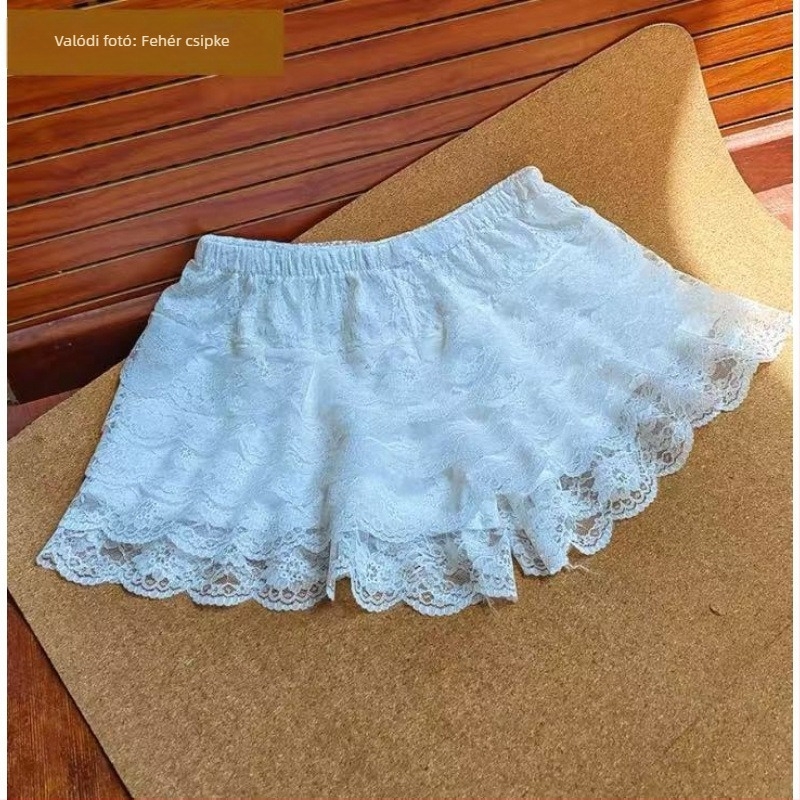 Női csipkés cake skirt-stílusú biztonsági rövidnadrág, nyárra vékony anyag, diszkréciót biztosít, külső viselésre, laza szabás