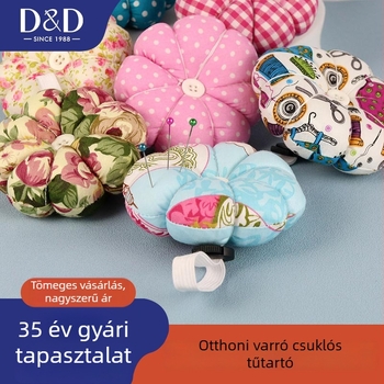 D&D varráskiegészítők: tök alakú tűpárna, tűtartó és csuklóra illő tároló
