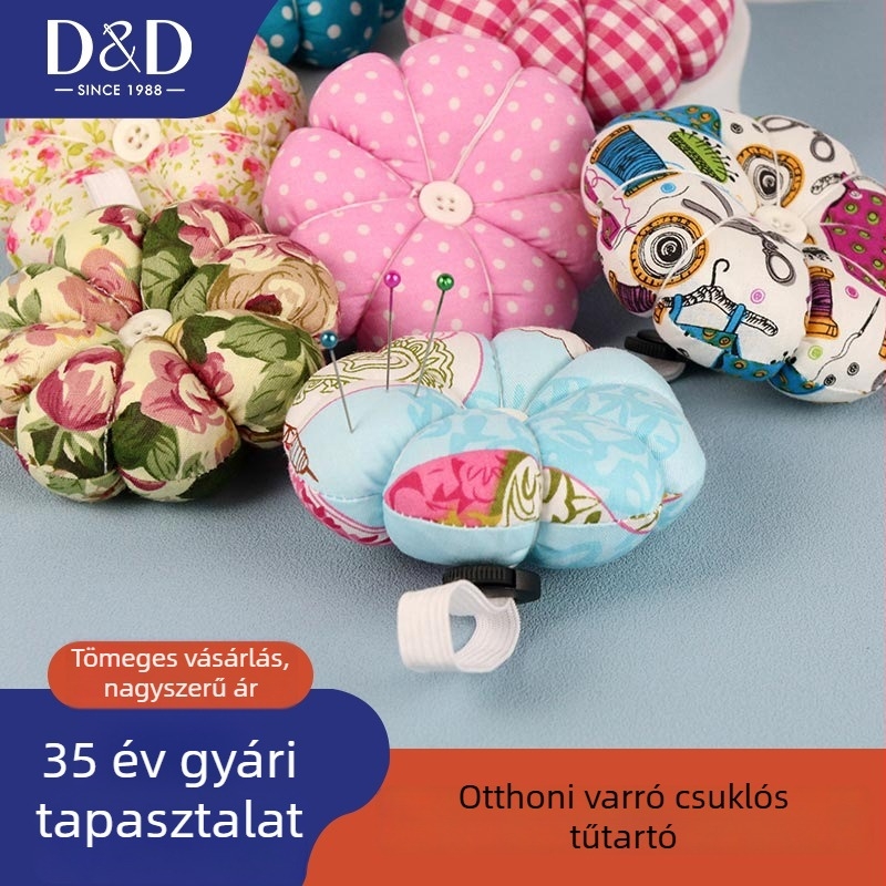 D&D varráskiegészítők: tök alakú tűpárna, tűtartó és csuklóra illő tároló