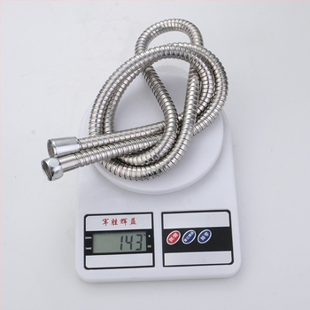 Rozsdamentes acél zuhanycső rézmaggal és cink sapkával, dupla zár csatlakozás, hossz: 1,2 m, 1,5 m, 2 m és 3 m