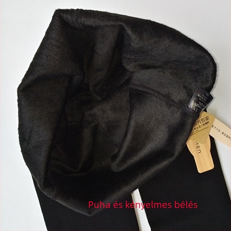 Plusz méretű bársonyos bélésű harisnya, gusset dinnyesz formájú, zárt lábfej, téli viselet