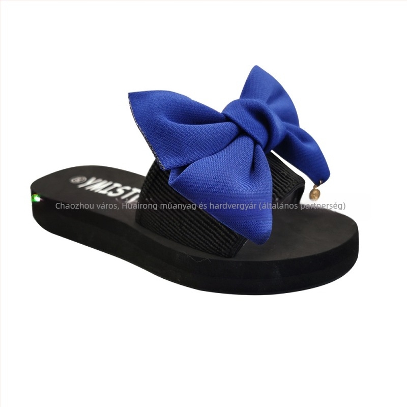 Thong szandál klínnel, EVA felsőrész, gumírozott talp, 3–5 cm sarokmagasság, csúszásmentes