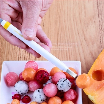 Mini kettős fejű gyümölcskanál fém anyagból, éles élű kivételéhez, koreai stílus, egyszerű dizájn
