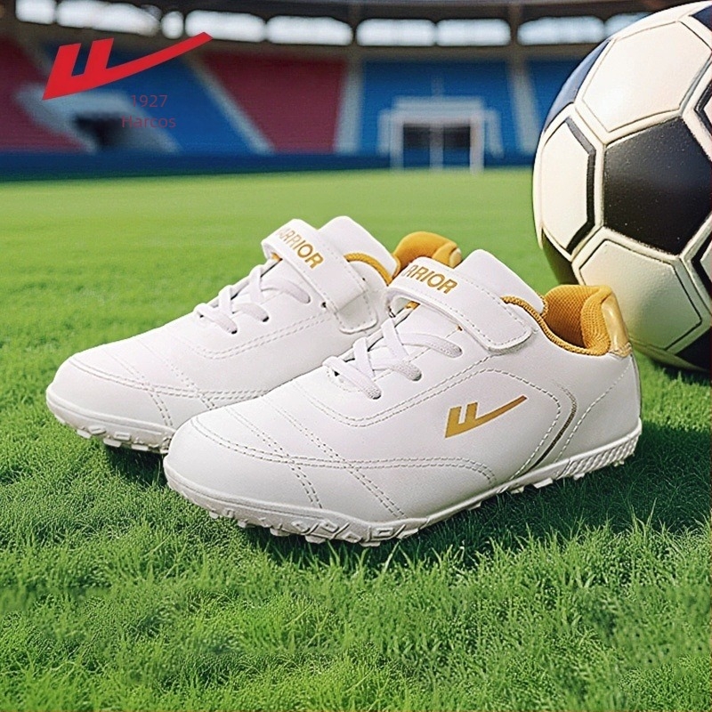 Warrior Hui Li férfi futballcipő – felsőrész: szintetikus bőr, belső háló, gumírozott talp, fűzős zárás, alacsony sarok