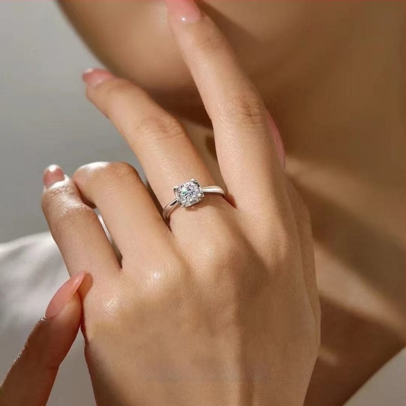 Moissanite ezüst gyűrű, klasszikus négyfoglalatú foglalat, S925 ezüst, egy karátos, eljegyzési gyűrű