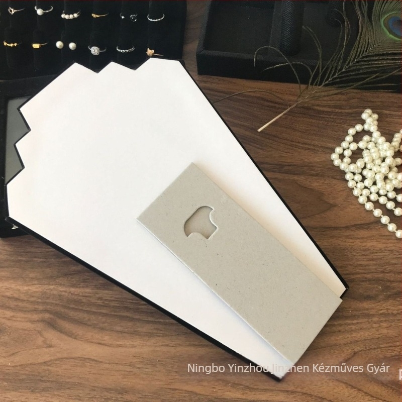 Kézzel készített papíralapú nyaklánc-kiállító állvány flanel burkolattal, környak modellhez, fülbevalók és ékszerek számára