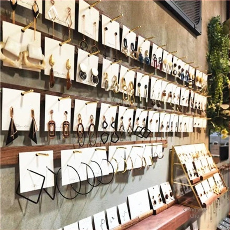 Fülbevaló kiállító állvány – Anyag: TPR, Márka: Xiong zhecha, Származás: Yunnan, Év/Szezon: Winter 2025, Stílus: girly