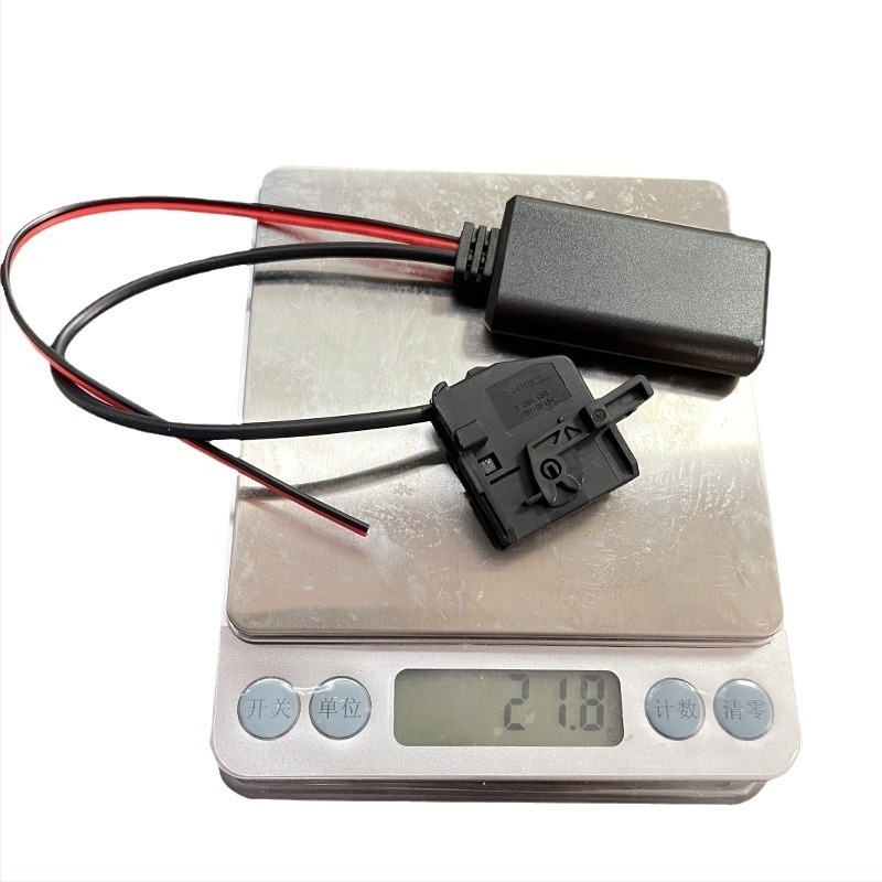 Mercedes Bluetooth AUX mikrofon adapter a Comand W208 – ABS, 12V, Bluetooth Retrofit, Modell 5