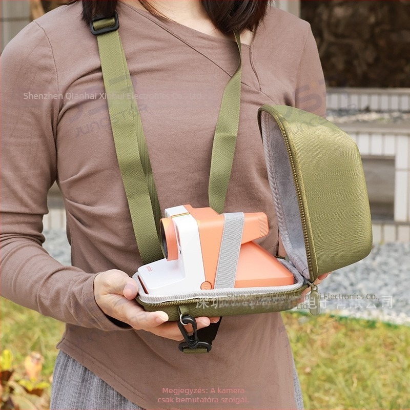 Polaroid kamera EVA keményhéj tok - univerzális Now/Now+ Gen2-hez, védelmet karcolódások és leesések ellen, kapacitás Polaroid go/now/now+/one step2, súly 175,5 g