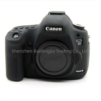 SLR fényképezőgép táska szilikon védővel – clutch stílus, kompatibil Canon 5D3/5DS/5DSR (Szilikon anyag; kopásállóság; ütésállóság; Kompatibilis modellek: Canon 5D3/5DS/5DSR)