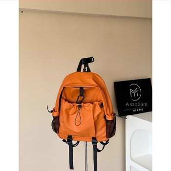 Könnyű, vízálló nylon hátizsák több rekesszel, 20–35 L kapacitás, 14 hüvelykes laptophoz megfelelő, uniszex, laminált bevonattal