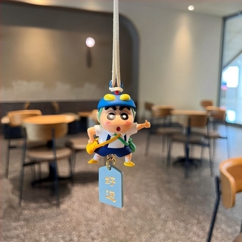 Crayon Shin-Chan rajzfilm autómedál selyemvirággal - aromás visszapillantó tükör dísz