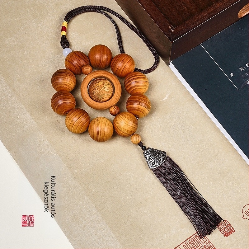 Autó dísz, tujafa, minimalist stílus, szageltávolítás, belső dekoráció