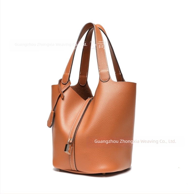 Vödör alakú táska PU anyag, puha, poliészter bélés, felső nyitás (PU anyag; vödör alak; puha; poliészter bélés; felső nyitás)