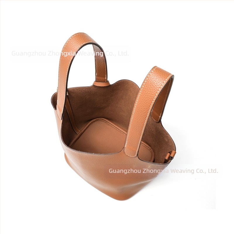 Vödör alakú táska PU anyag, puha, poliészter bélés, felső nyitás (PU anyag; vödör alak; puha; poliészter bélés; felső nyitás)