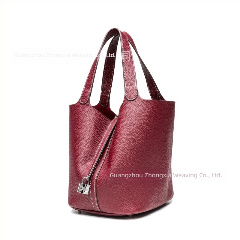 Vödör alakú táska PU anyag, puha, poliészter bélés, felső nyitás (PU anyag; vödör alak; puha; poliészter bélés; felső nyitás)