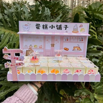 Gyantából készült mini torta dekorfigura fotózáshoz és asztali dekorációhoz; Anyag: gyanta; Kategória: Cartoon; Használat: fotózás; Asztali dekoráció