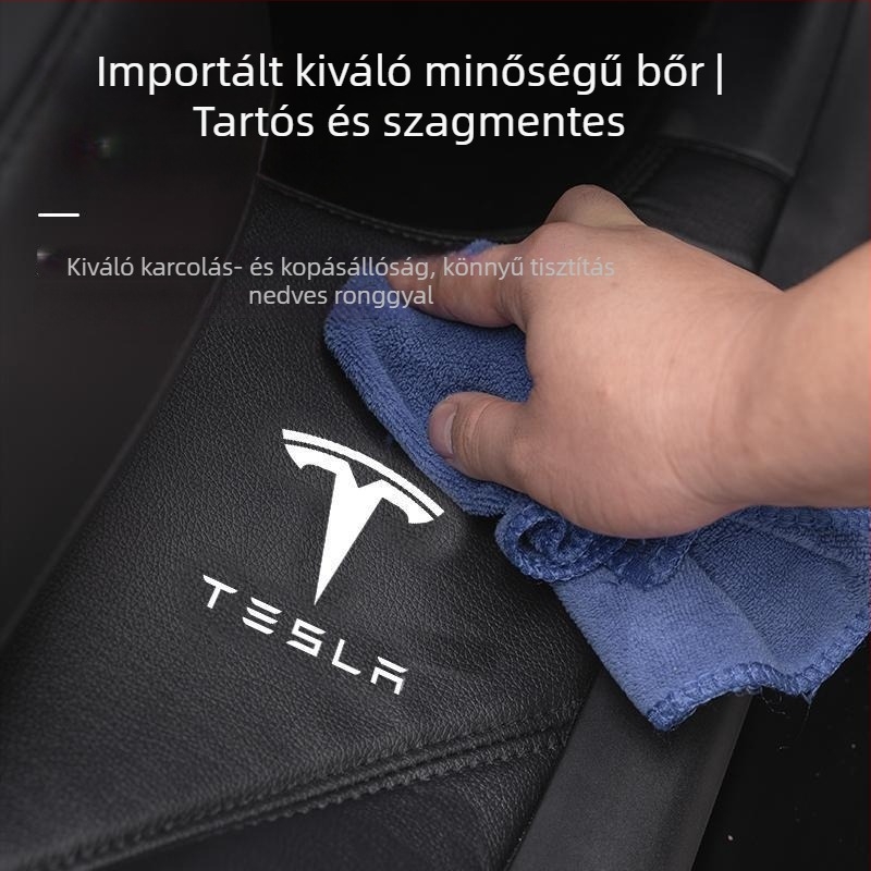Tesla Model Y hátsó ajtó küszöbére illeszkedő Anti-Kick párna – beépített védőpárna