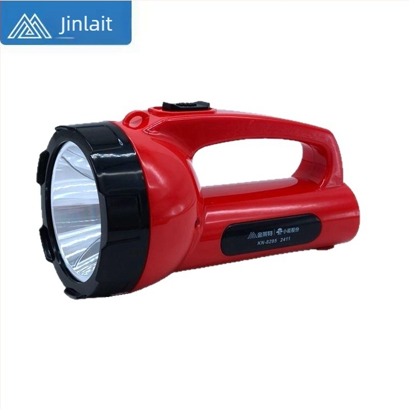 Kézi töltésű LED keresőfény kültéri használatra, 1600mAh, 5W, hatótáv 500m-ig
