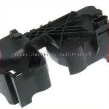 Tunfer motorháztető elektronikus zár – Mercedes-Benz A-Class (W176) 2013–2018; cikkszámok: 2468700558, 2468800460, 246 880 04 60; típus: elektronikus zár