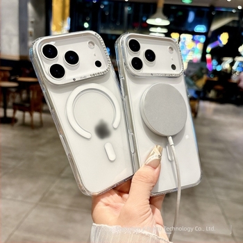 iPhone 17 Pro Max védőtok kristályos köves díszítéssel, PC anyag, nem sárgul meg, mágneses rögzítés, ütésvédő védelem